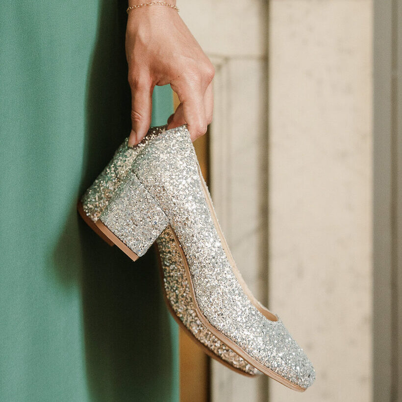 Escarpin en glitter argent