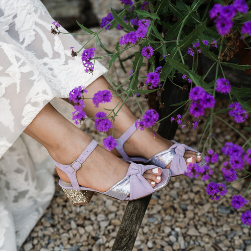 Suzanne en cuir velours lilas, irisé et glitter argent
