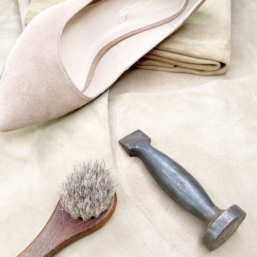 Escarpin en cuir velours vieux rose