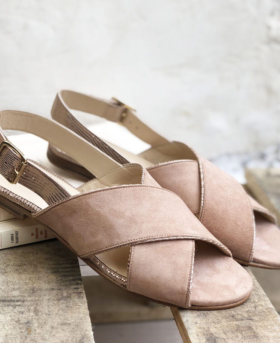 Sandale Adèle en cuir velours bois de rose et vipérine bronze