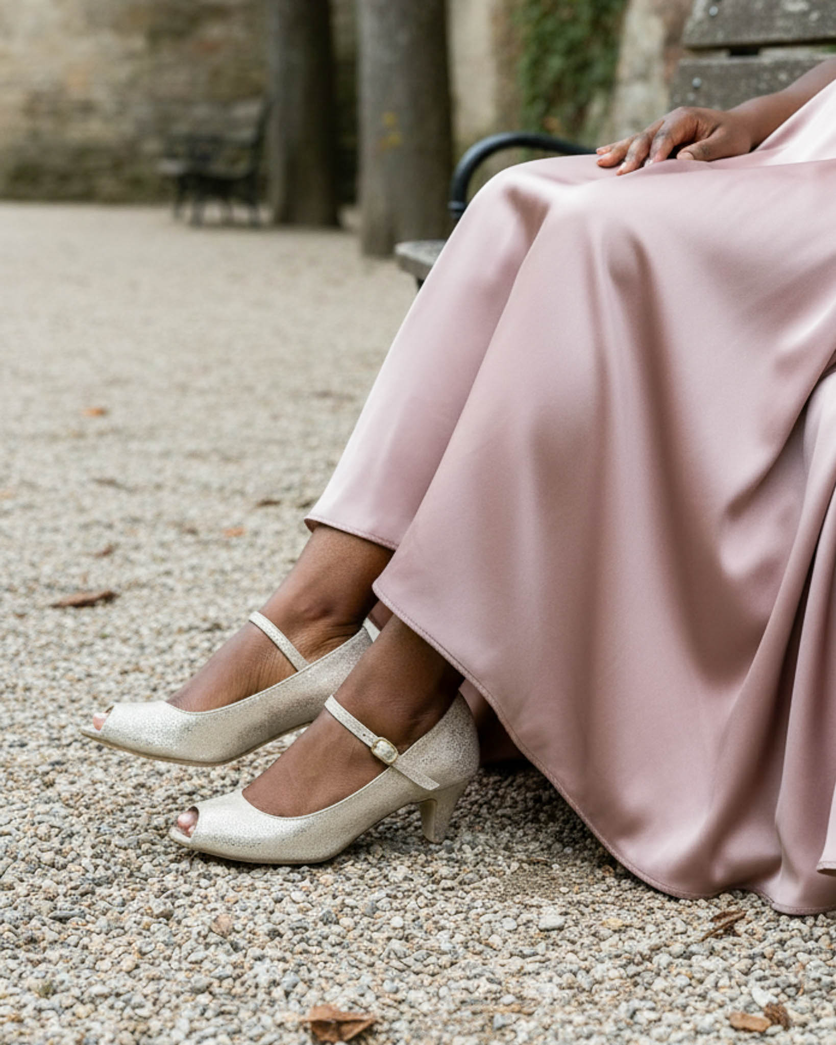 Escarpin en irisé champagne