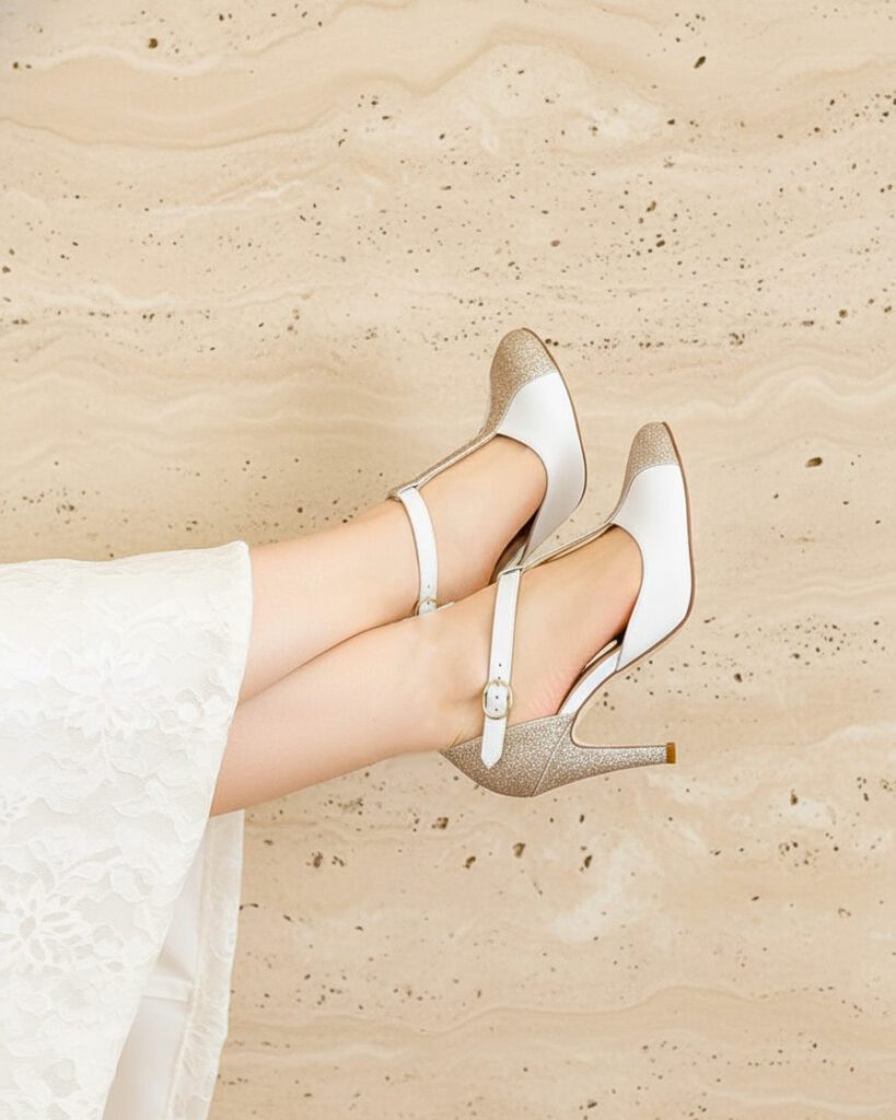 Salomé de mariage blanche et dorée