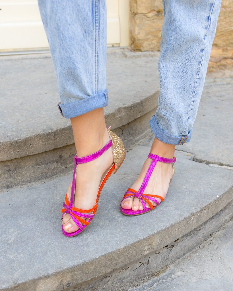 Sandale Chloé en irisé fuschia, velours orange fluo et glitter champagne