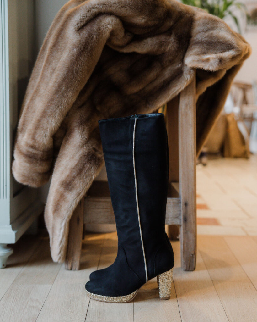 Botte plateforme en velours noir, glitter champagne