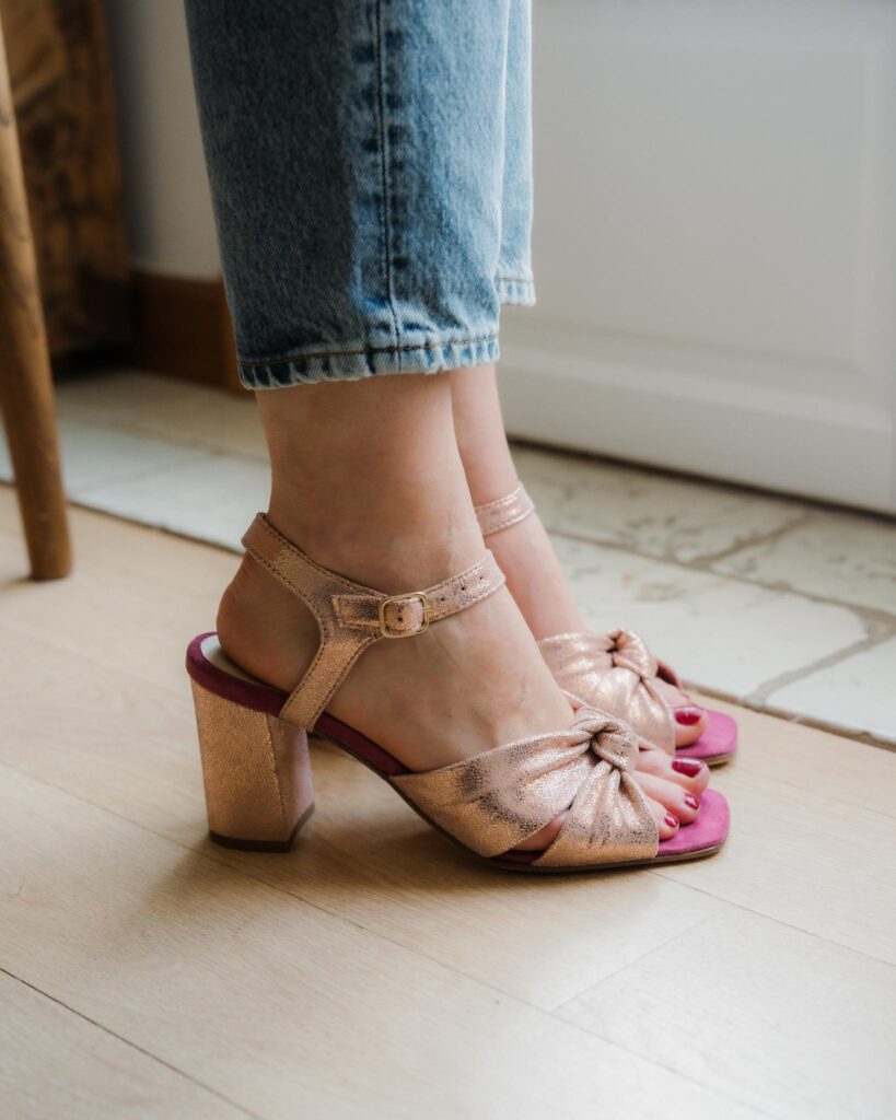 Suzanne en velours pivoine et irisé or rose