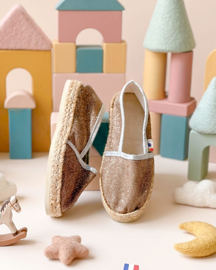 Espadrille en fines paillettes or blond